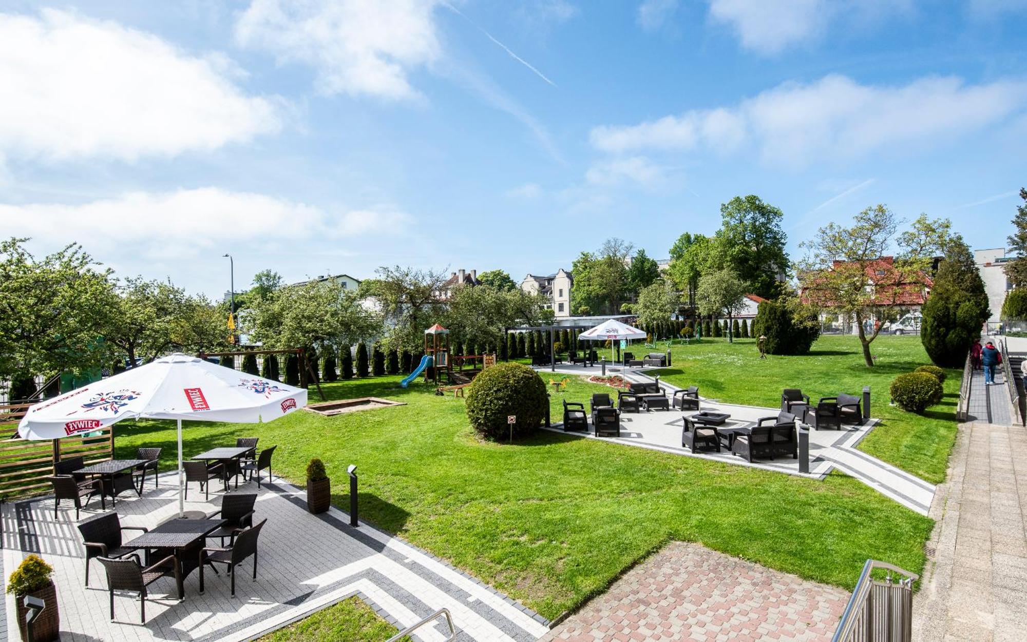Hotel Interferie Cechsztyn à Ustronie Morskie Extérieur photo