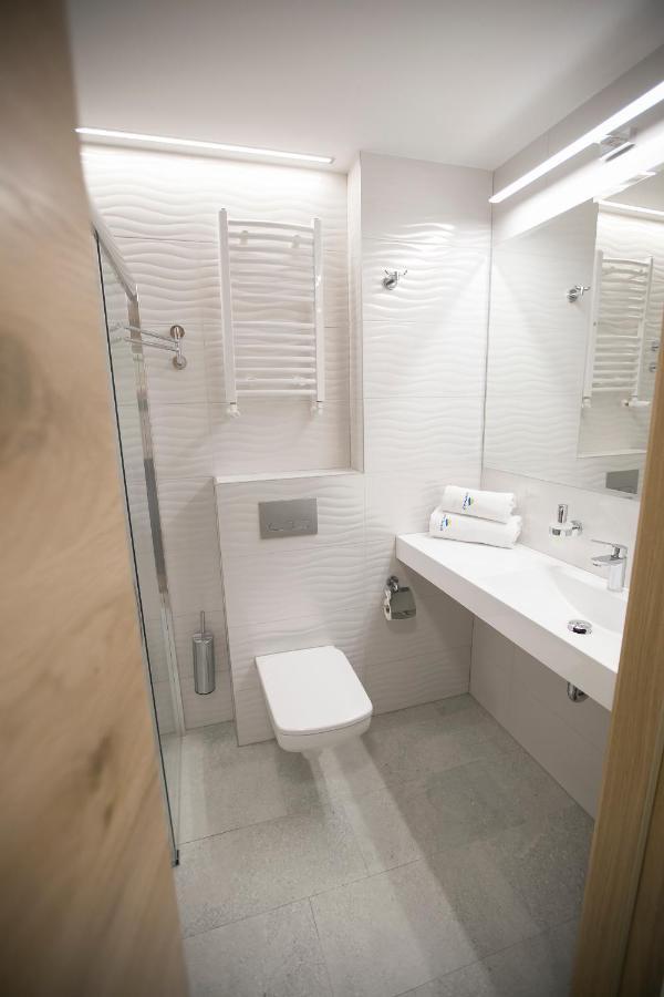 Hotel Interferie Cechsztyn à Ustronie Morskie Extérieur photo